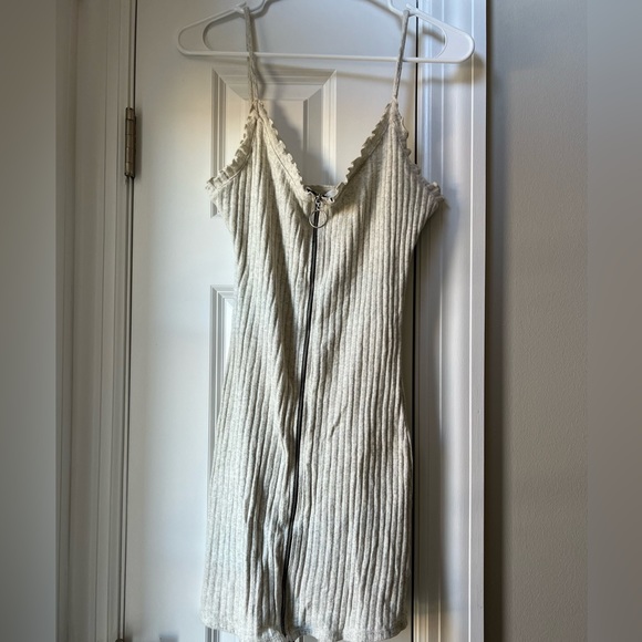 Love tree circle zipped ribbed dress sz L - Picture 6 of 9